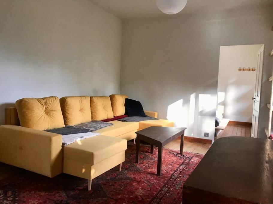 Maison Chaleureuse Et Calme Panazol Extérieur photo